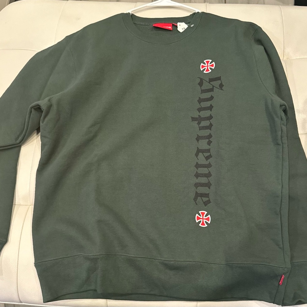 Supreme/independent long sleeve sweater